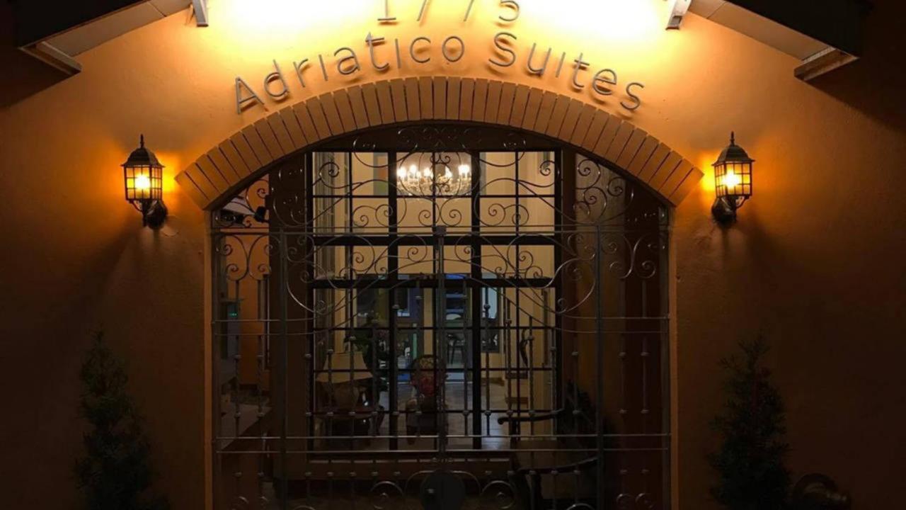 1775 Adriatico Suites Manila Exterior photo