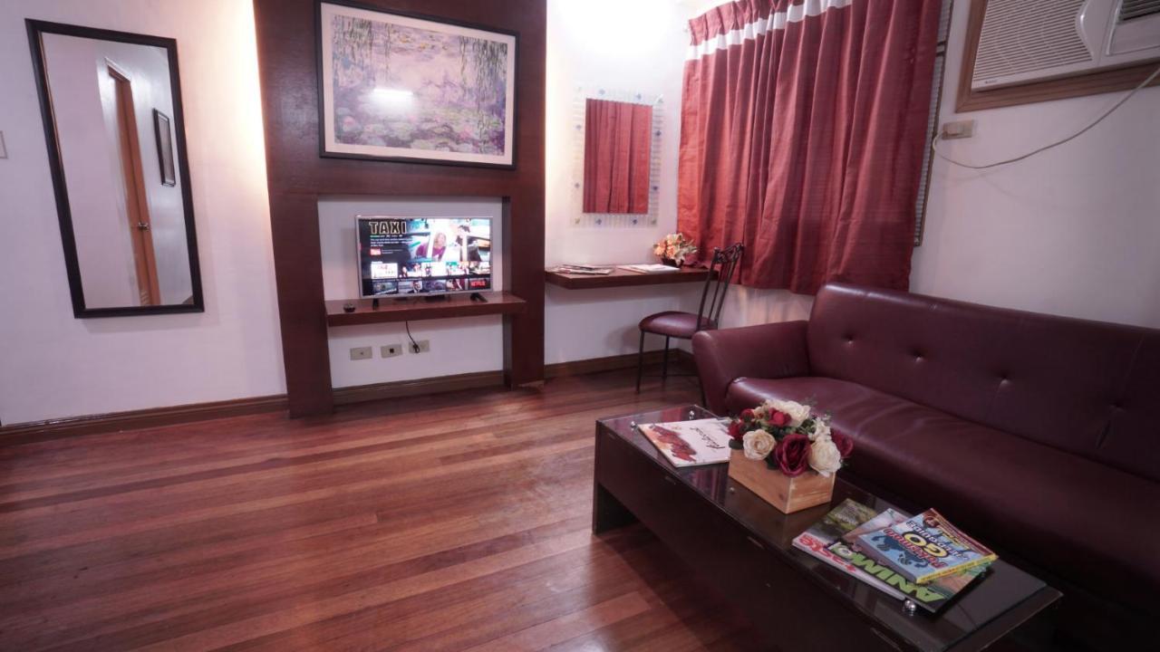 1775 Adriatico Suites Manila Exterior photo