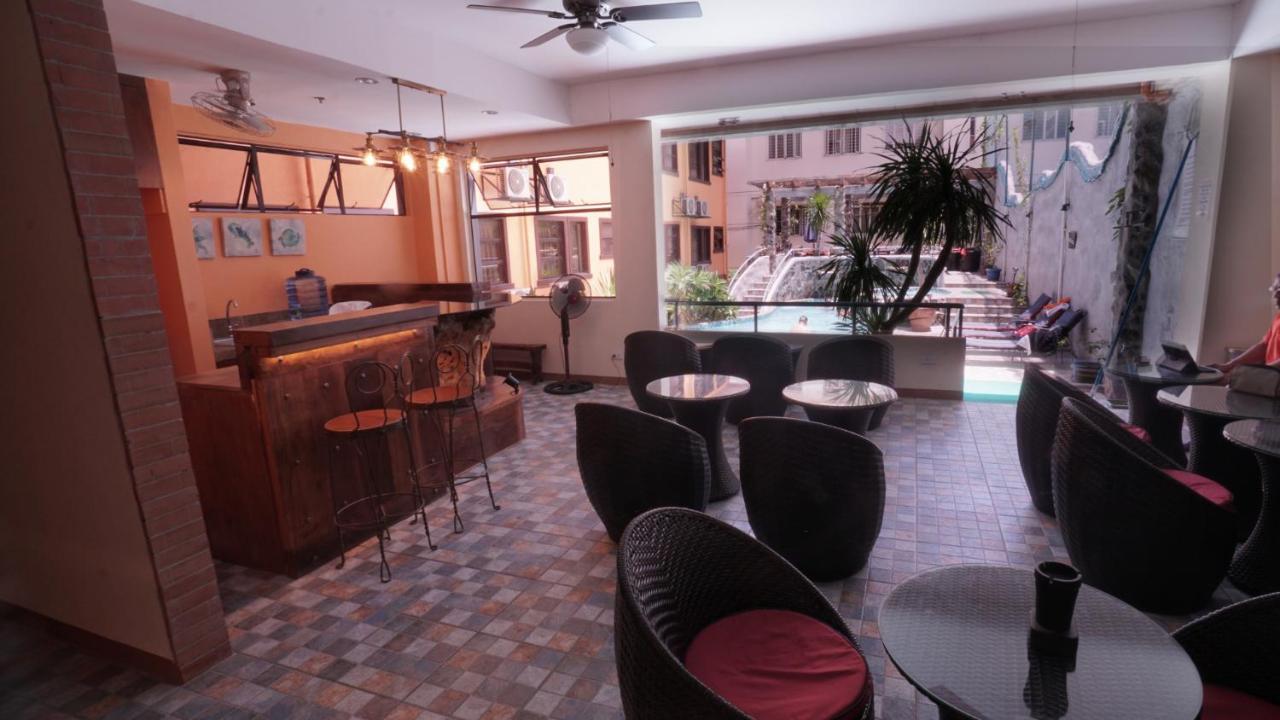 1775 Adriatico Suites Manila Exterior photo