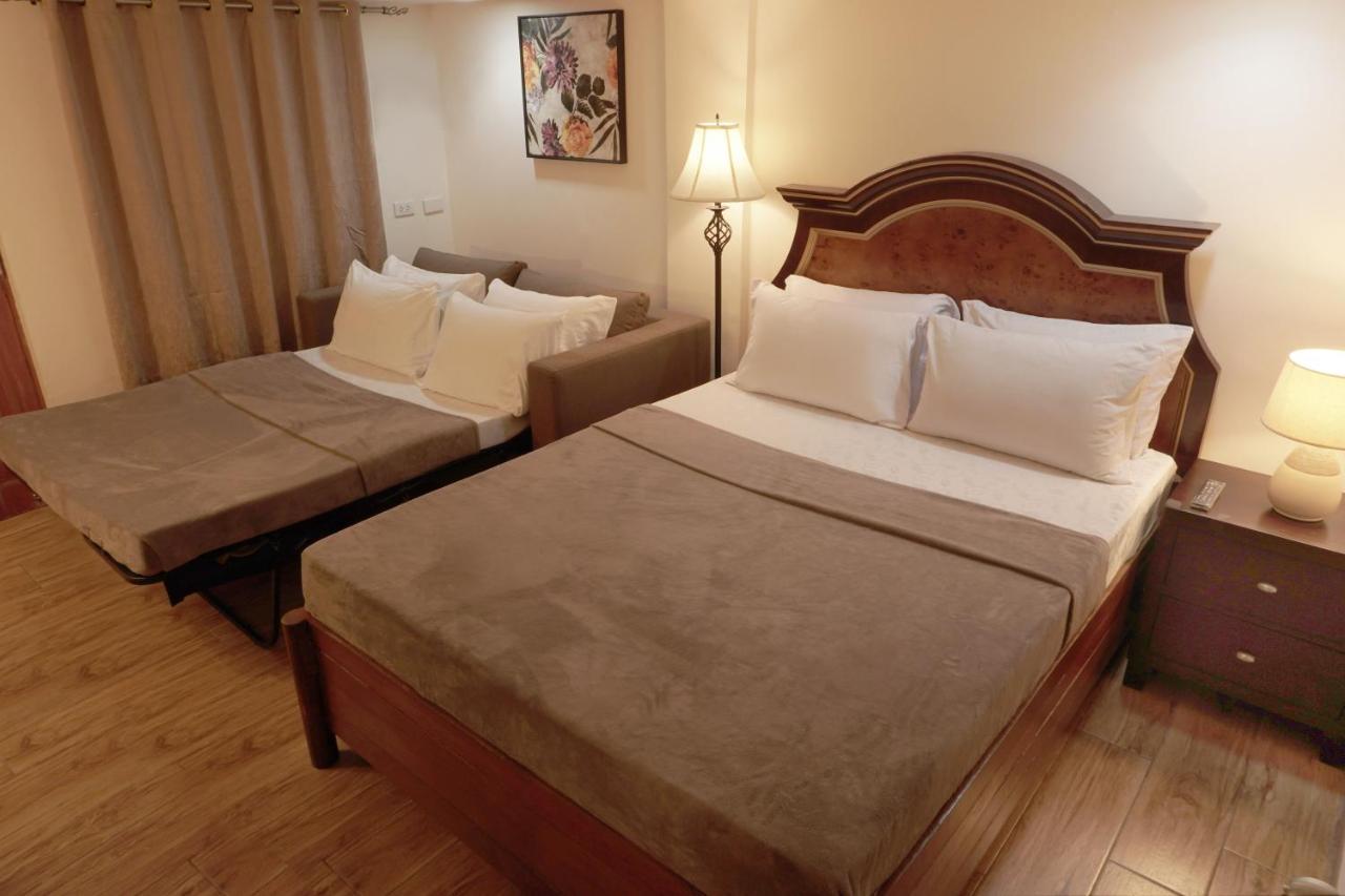 1775 Adriatico Suites Manila Exterior photo